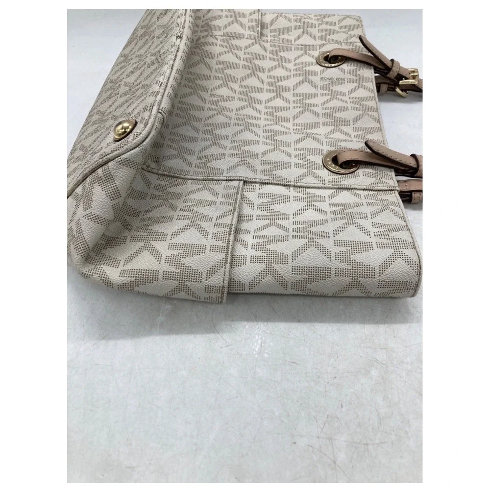 Michael Kors Signature Beige Logo Large Tote Zip Top Gold Hardware MK Charm